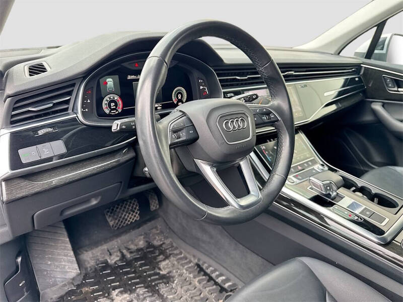 2022 Audi Q7 quattro Premium 55 TFSI