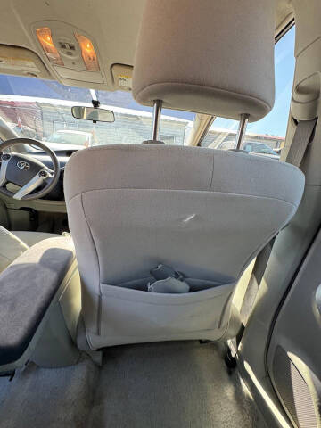 2011 Toyota Prius Two