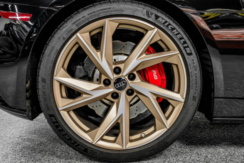 2023 Audi R8 5.2 V10 performance