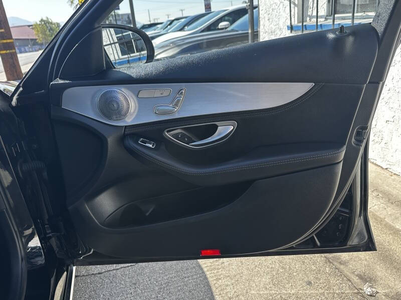 2016 Mercedes-Benz C-Class