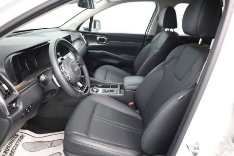 2024 Kia Sorento Hybrid EX