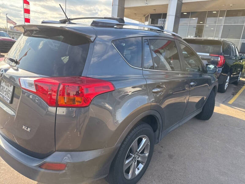 2015 Toyota RAV4 XLE