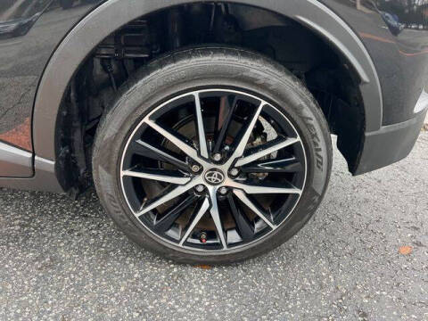 2019 Toyota C-HR XLE