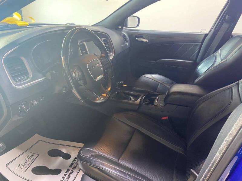 2020 Dodge Charger SXT