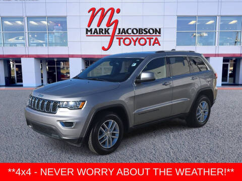 2017 Jeep Grand Cherokee Laredo