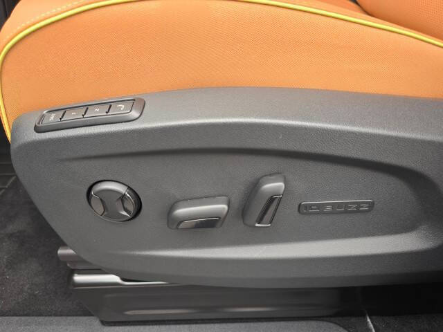 2025 Volkswagen ID. Buzz Pro S