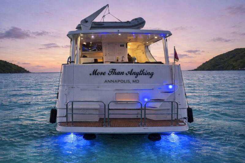 2000 SILVERTON 453 MotorYacht