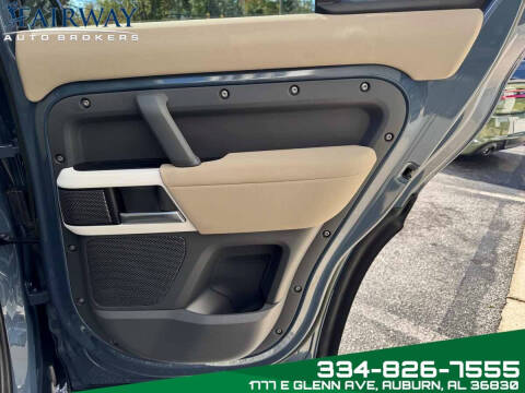 2023 Land Rover Defender 110 SE