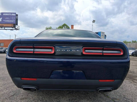 2016 Dodge Challenger SXT
