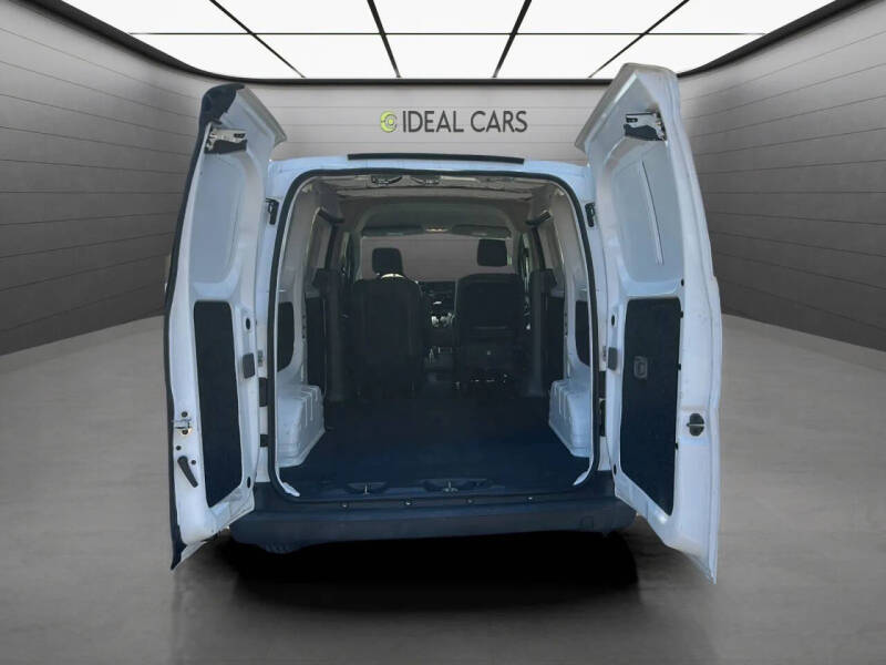 2018 Nissan NV200 S