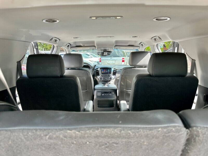 2019 Chevrolet Tahoe  - $32,995