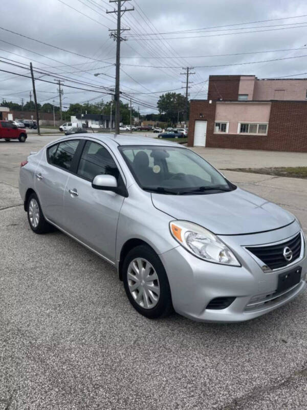 2012 Nissan Versa