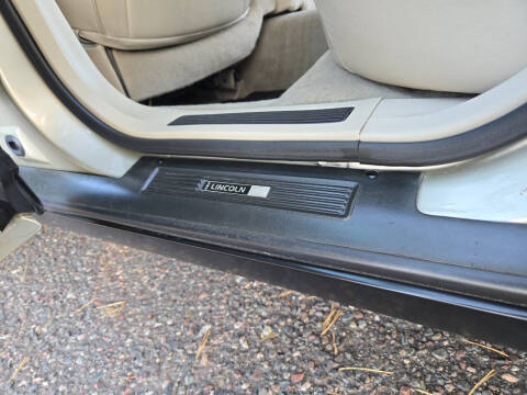 1997 Lincoln Town Car Executive