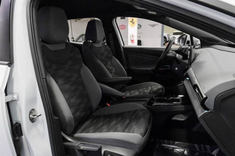 2021 Volkswagen ID.4 Pro