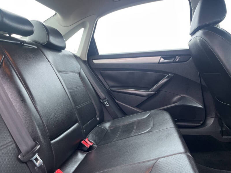 2013 Volkswagen Passat