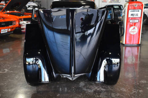 1933 Willys Model 77