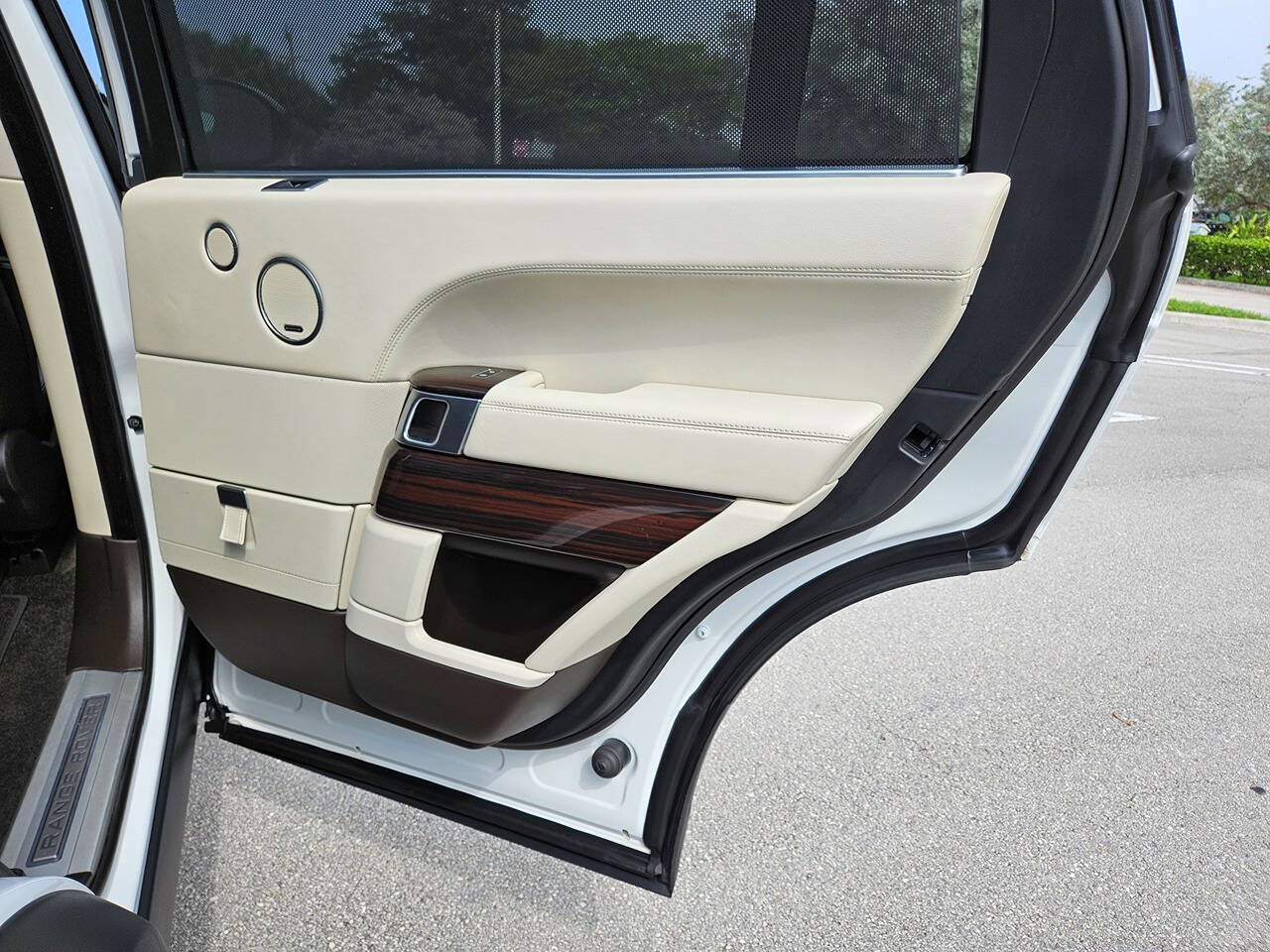 2014 Land Rover Range Rover 50