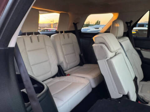 2019 Ford Explorer Platinum
