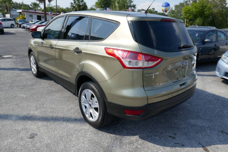 2014 Ford Escape S