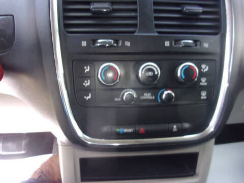 2013 Dodge Grand Caravan SE