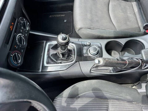 2015 Mazda MAZDA3 i Touring