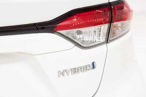 2020 Toyota Corolla Hybrid LE