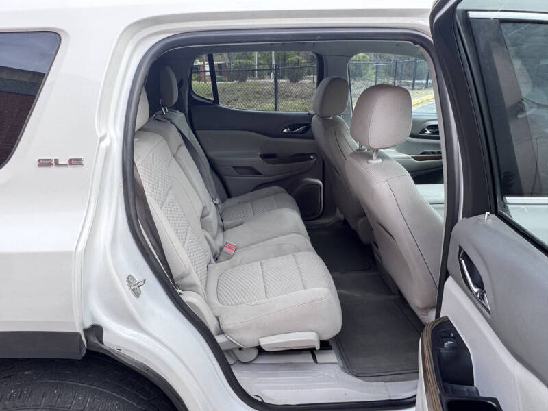 2017 GMC Acadia SLE-1