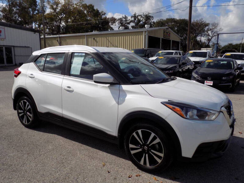 2020 Nissan Kicks SV