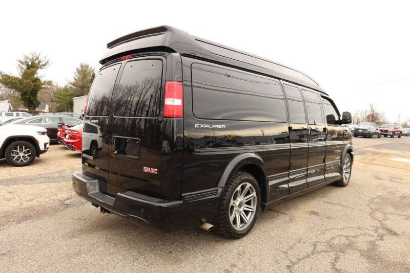 2018 GMC Savana 2500