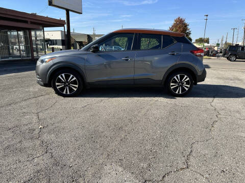 2020 Nissan Kicks SR