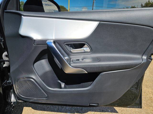 2022 Mercedes-Benz A-Class A 220