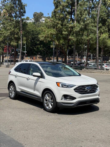 2020 Ford Edge Titanium