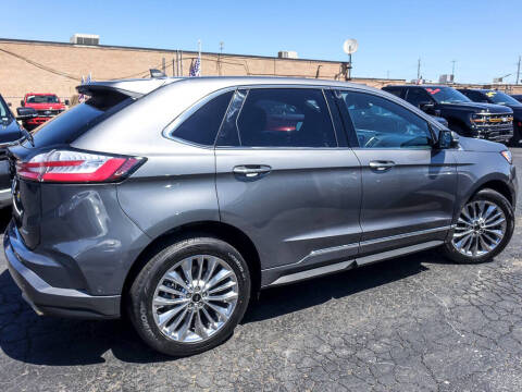 2023 Ford Edge Titanium