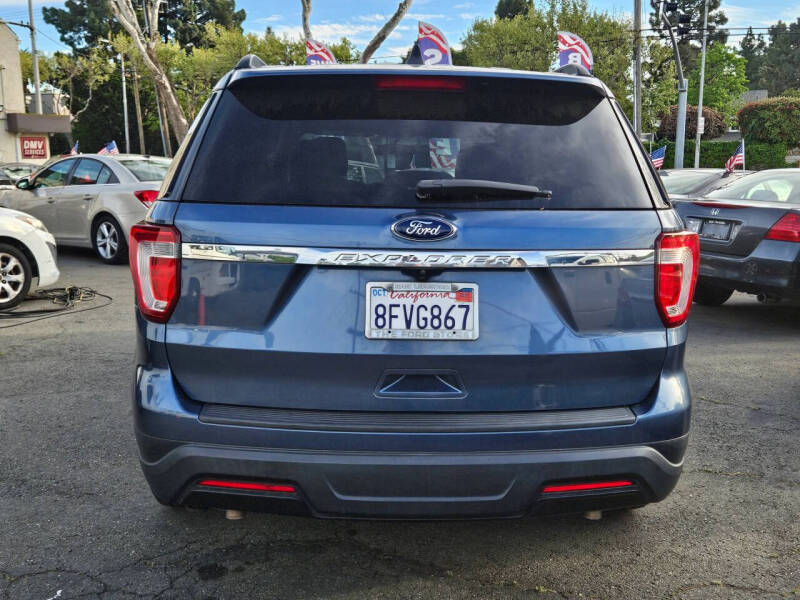 2018 Ford Explorer