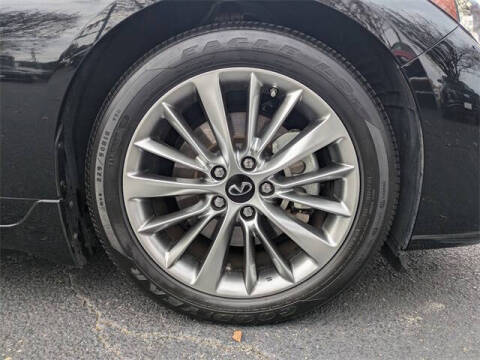 2022 Infiniti Q50 Luxe