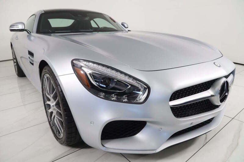 2017 Mercedes-Benz AMG GT