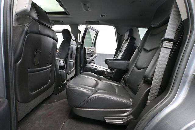 2018 Cadillac Escalade Luxury