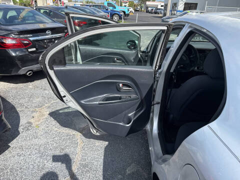 2012 Kia Rio 5-Door EX