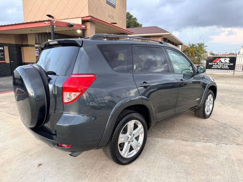 2007 Toyota RAV4 Sport