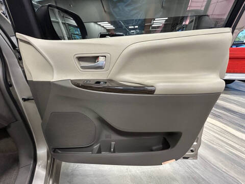 2017 Toyota Sienna