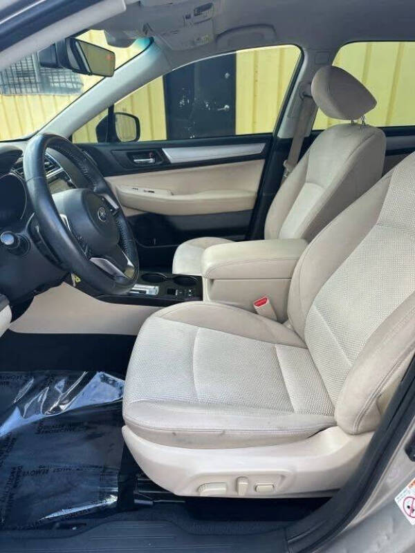 2018 Subaru Outback 2.5i Premium