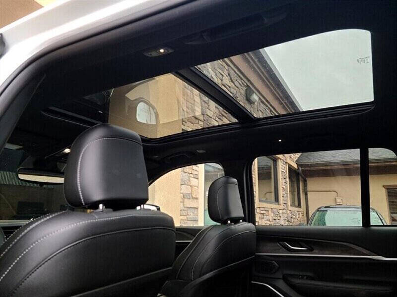 2024 Jeep Grand Cherokee Anniversary Edition 4xe