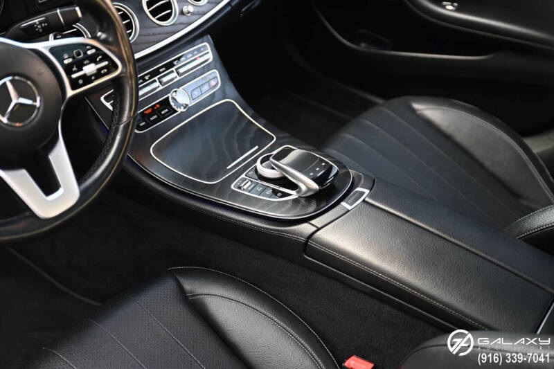 2019 Mercedes-Benz E-Class E 300