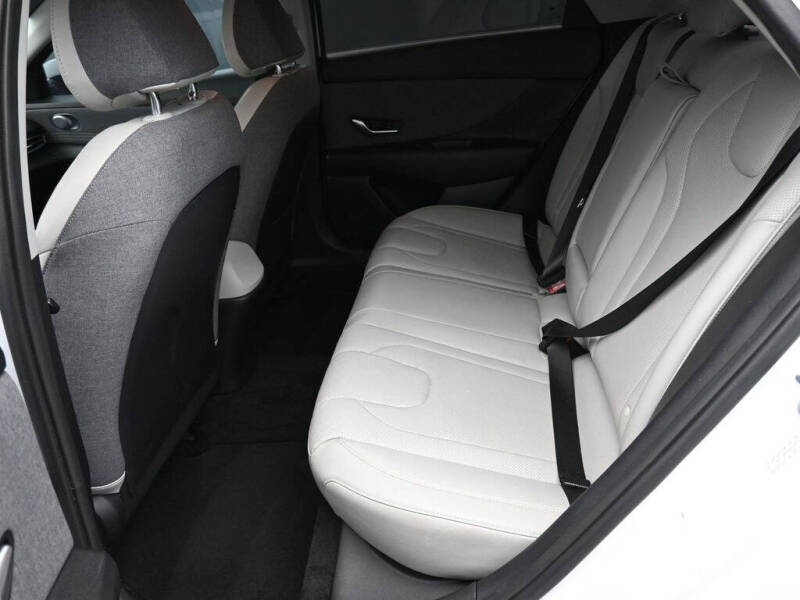 2022 Hyundai Elantra