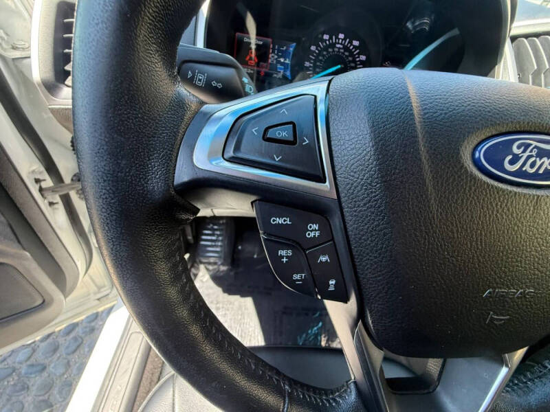 2020 Ford Edge SEL