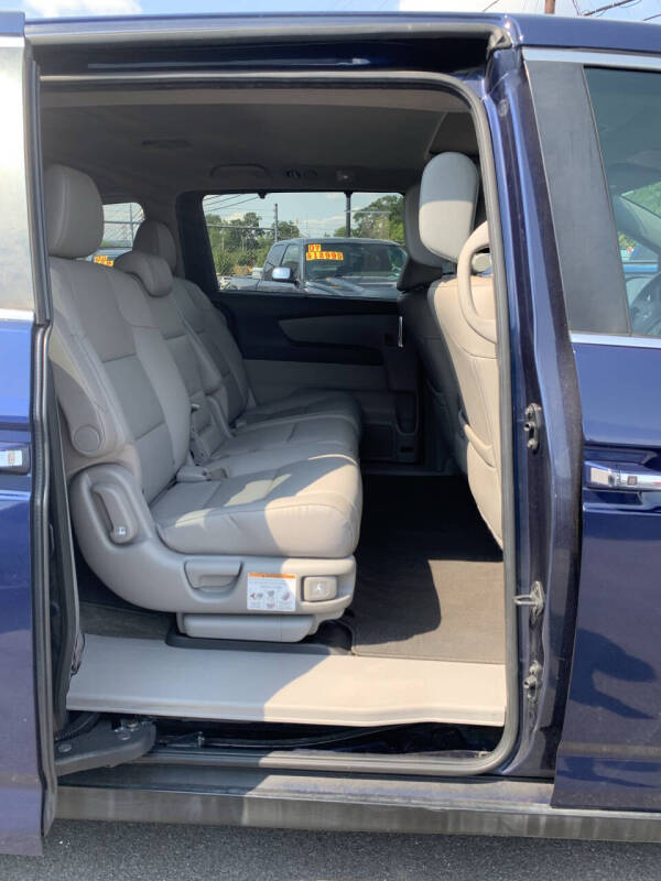 2014 Honda Odyssey EX-L - Photo 12