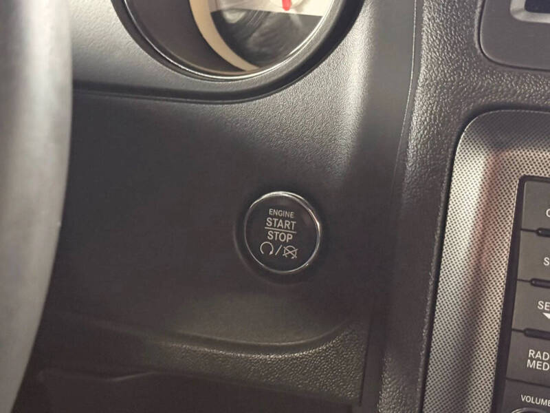 2014 Dodge Challenger Rallye Redline