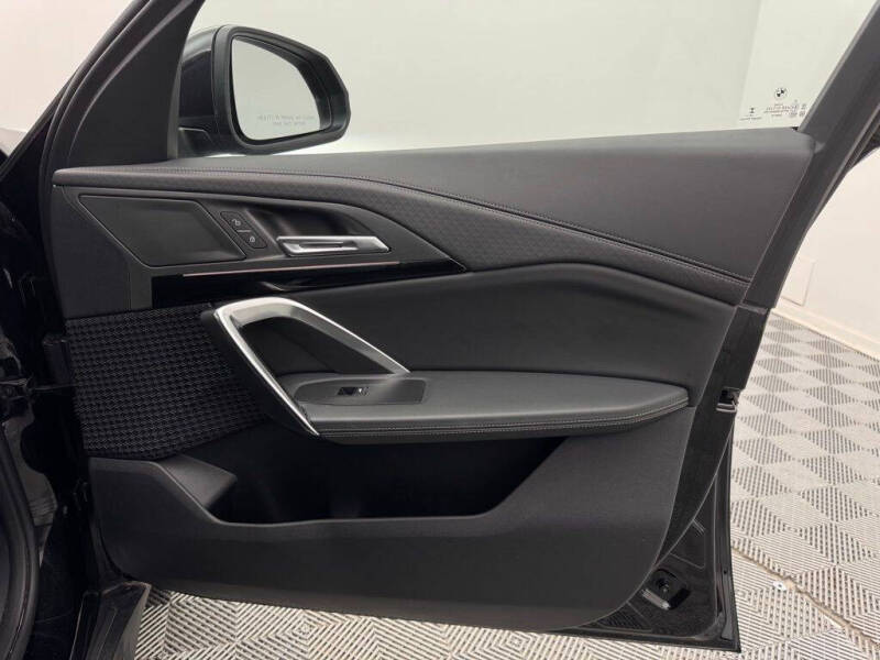 2025 BMW X2 xDrive28i