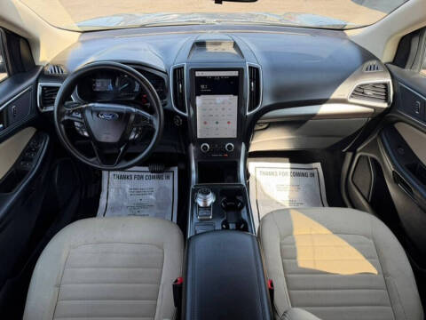 2022 Ford Edge SE