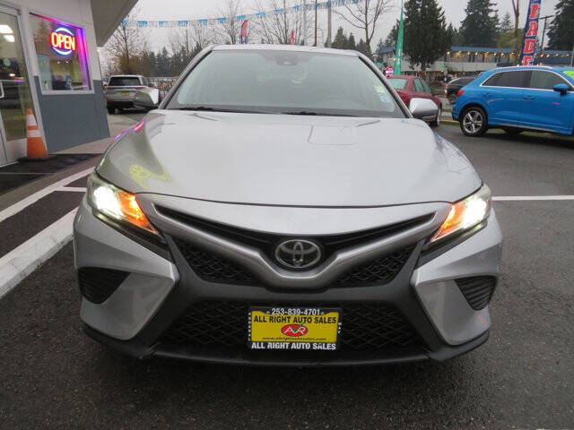 2019 Toyota Camry SE